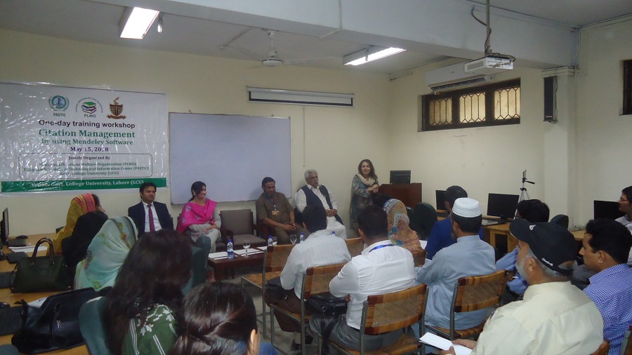 Chief Guest, Ms. Irum Sohail, Director, Quality Enhancement Cell (QEC), GCU. Talking on the importance of the workshop.